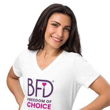 Women’s relaxed v-neck t-shirt